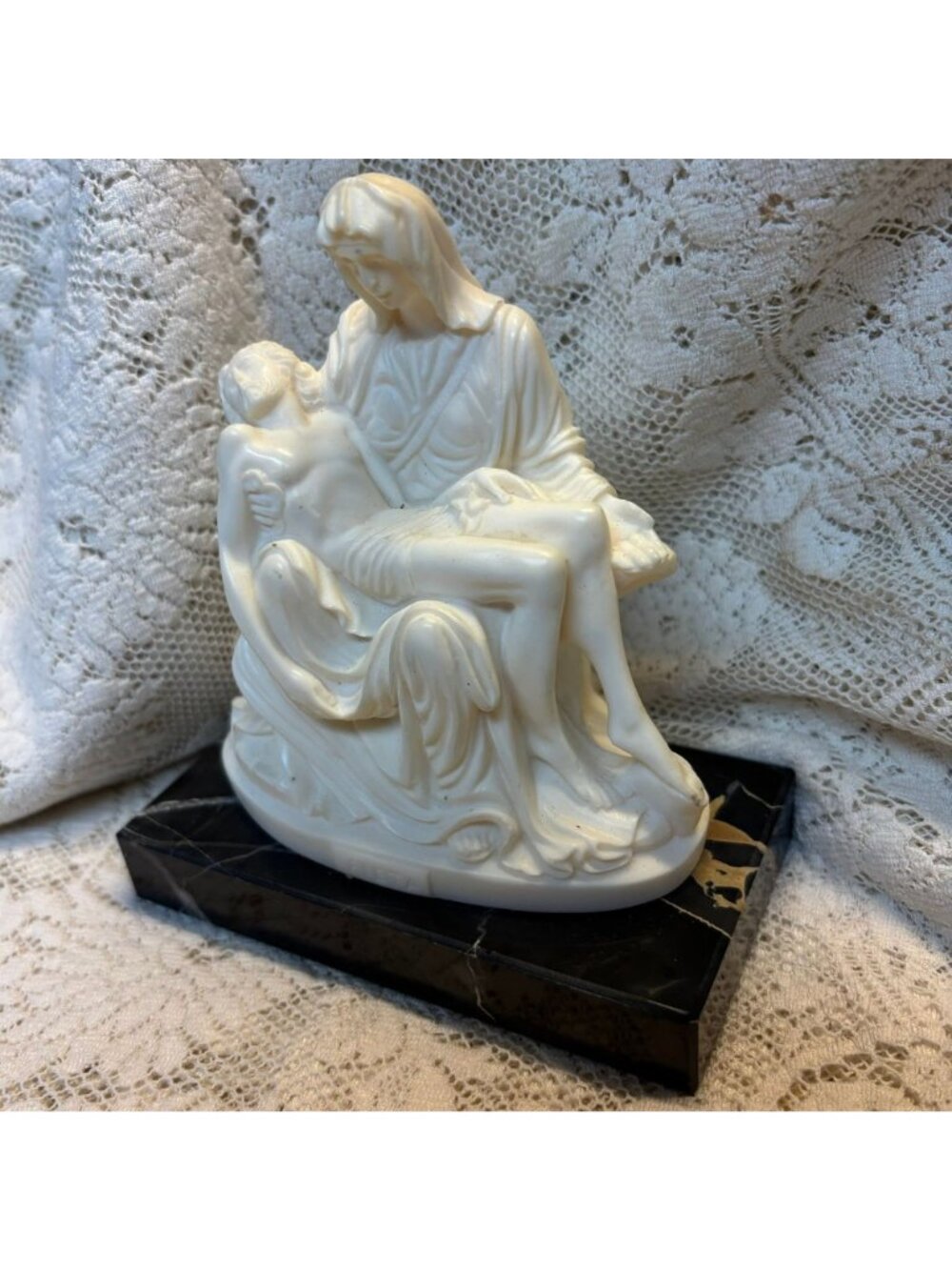 Vintage Italian Pietà Sculpture by Ruggeri, Madonna & Christ, Marble Base, Made - Picture 2 of 8